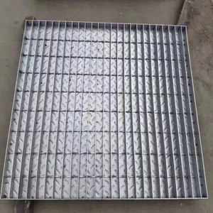 Galvanized Steel Trench Grating EN 1433 Class C250 Load Capacity 250mm Width Hot Dip Anti-Slip thumbnail-1
