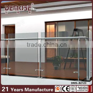 Stainless Steel 304 Handrail With 12mm Tempered Glass Railing thumbnail-1