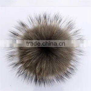 2016/2017 Genuine Fluffy 15cm Colorful Raccoon Fur Ball for Beanie Hats/with Keychain thumbnail-1