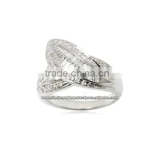 Differently Design Baguette Cut White Gold Ring Jewellery thumbnail-1