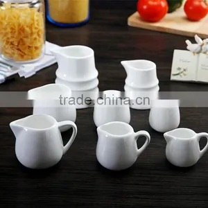 Western Style Creative Customized Porcelain White Ceramics Milk Pot and Kettle thumbnail-3