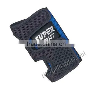 Bowling Wrist Support thumbnail-1