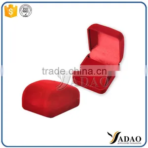 Trade Assurance Red Flocking Simple Jewelry Box thumbnail-1