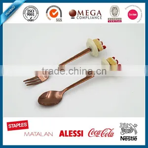 Dessert Spoon and Fork Set, Stainless Steel Flatware Set With Cute Polyresin Handle, Reindeer Cutlery Set With Golden Handle thumbnail-1
