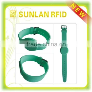 2015 Eco-Friendly RFID Wristband for Sports Gym, Sauna, Water Park thumbnail-6