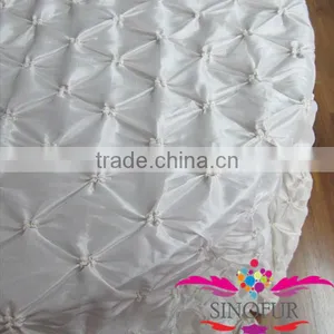 Fashion Style Ruffled Table Cloth thumbnail-1