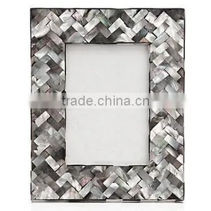 High Quality Best Selling Mother of Pearl Black Inlay Photo Frame thumbnail-1