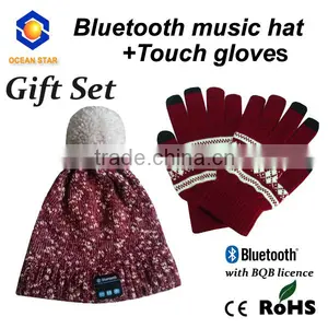 Bluetooth Beanie With Touch Screen Gloves in Gift Box thumbnail-6