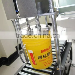 Capping Machine for Drum thumbnail-1