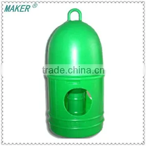 Mini Portable Pigeon Drinker Pigeon Waterer thumbnail-1