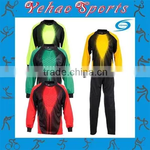 Profession Soccer Goalkeeper Uniform With Protective Padding thumbnail-1
