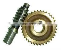 Yellow Brass Worm Gear thumbnail-1