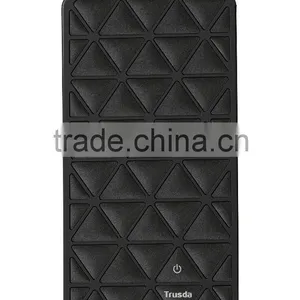 Shenzhen Hot Selling 3000mAh Rechargeable Smart Mini Power Bank for Mobiles thumbnail-1