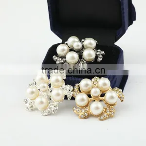 Flower Shape Decorative Vintage 888Crystal Rhinestone Button With Plastic Pearl for Wedding Bouquet thumbnail-5