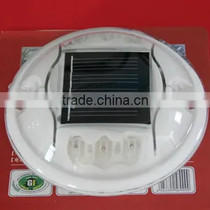 New Arrival High Quality Road Safety Stud Solar Light Factory OEM Colorful Solar Road Stud Solar Charge Light thumbnail-2