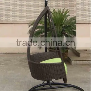 New Design Rattan Outdoor Garden Swing for Sale thumbnail-3