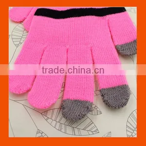 Pink Color IPhone Message Texting Gloves thumbnail-4