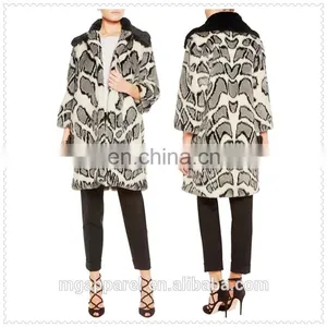 Best Selling Printed Long Faux Fur Coats Women Made in China thumbnail-1