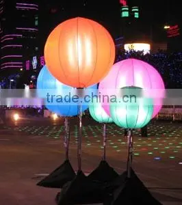 2016 Customized New Design Inflatable Oxford Cloth Colorful Led Light Tripod Balloon thumbnail-1