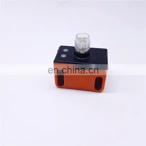 Original and New Inductive Sensor Proximity Switch IN5224 Optical Sensor Made in Germany thumbnail-2
