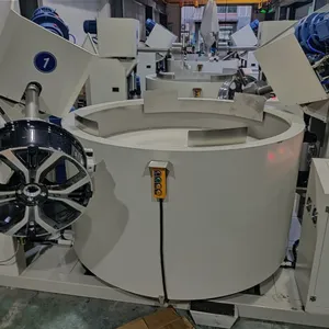 High-Efficiency Automatic Wheel Polishing Machine For Wheel Rims Up To 32 Inches Forged And Cast thumbnail-4