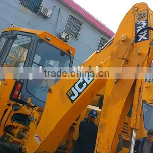 New Arrival Used Backhoe Loader 3cx Oringinal Japan for Cheap Sale in Shanghai thumbnail-3