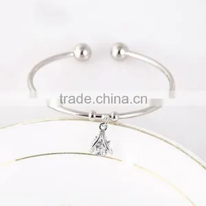Trendy New Design Transparent Zircon Copper Alloy Two Squares Style Open Bangle thumbnail-3
