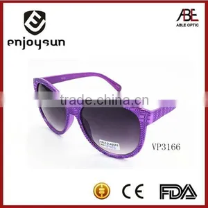 Colorful Fashion Cheapest China Made Branded Sunglasses With Grid Pattern thumbnail-1