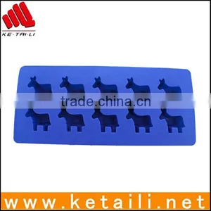 Factory Price Silicone Cake Mold for New Year thumbnail-1