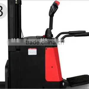1.5 Ton Full Electric Stacker 3 Meters Lifting Height Battery Operated thumbnail-4