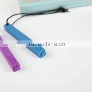 Create Jeans Leather Labels Embossed Leather Labels Synthetic Leather Hang Tag for Garments thumbnail-1