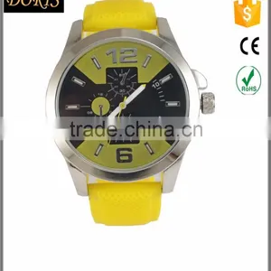 Top Selling Fashion Vogue Ladyes Hand Watch thumbnail-3