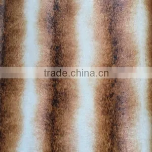 Strip Fake Fur Pattern Vinyl Wallpaper thumbnail-1