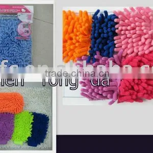 Chenille Microfiber Glove thumbnail-1