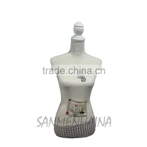 Stamp Female Mannequin thumbnail-1