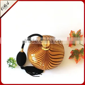 300ml Handmade Luxury Modern Leopard Print Art Cased Glass Perfume Bottle / Empty Airbag Scent Bottle thumbnail-2