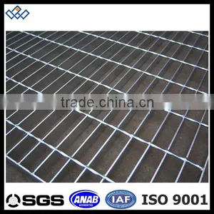 Steel Grating Floor thumbnail-1