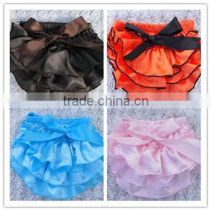 New Design Baby Girl Bloomer Soft and Solid Ruffle Bllomer Comfortable Newborn Baby Gold Polk Dot Bloomer thumbnail-3