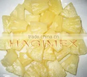 BEST SELLING VIETNAM CANNED PINEAPPLE CHUNKS / SLICES IN SYRUP (20oz/580ml and 30oz/850ml) thumbnail-3