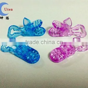 Colorful Small Plastic Clothes Clips thumbnail-1