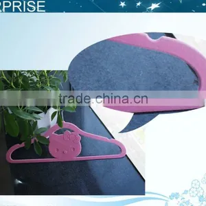 Velvet Hanger With Cat Style thumbnail-4