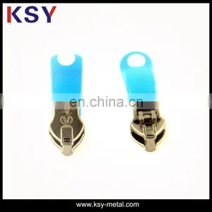 Wholesale Custom Metal Zipper Puller thumbnail-4