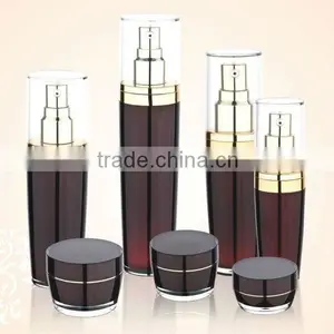 Tapered Shape Acrylic Lotion Pump Bottle thumbnail-1