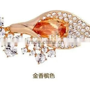 Wholesale Calla Full Rhinestone Diamond Crystal Gem Brooch thumbnail-4