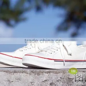 Direct Injection Upper to Pvc Tpr Plastic Outsole thumbnail-3