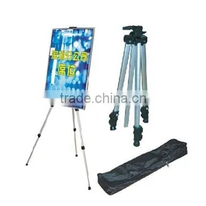 Mini Tripod Stand thumbnail-1