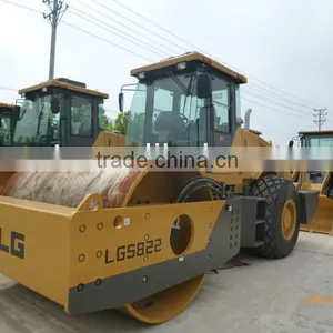 Single Drum Vibratory Roller S822 thumbnail-1