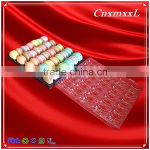 35 Macaron Tray With Clear PET and Black PS thumbnail-5