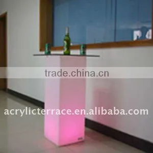 LED Square Table thumbnail-1