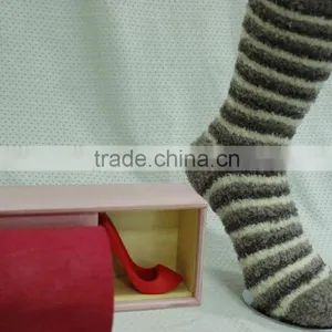 Women Strippe Fluzzy Socks Microfiber Comfortable Fashional Socks thumbnail-1